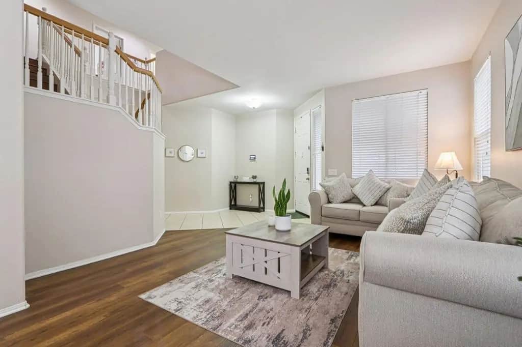 33677 Nandina Ln, Murrieta, CA — listing photo 1