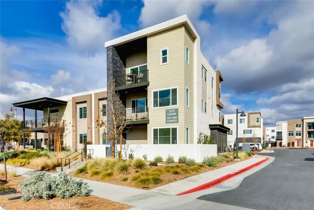 73 Culture, Irvine, CA — listing photo 1