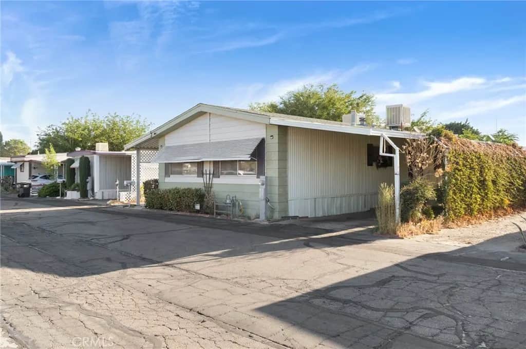3753 E Avenue I #62, Lancaster, CA — listing photo 1