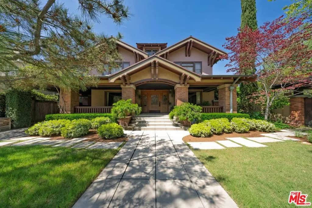 111 S Van Ness Avenue, Los Angeles, CA — listing photo 1