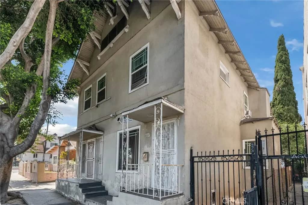 627 S Soto, Los Angeles, CA — listing photo 1