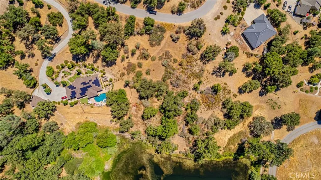 16 Lulniu, Ahwahnee, CA — listing photo 1