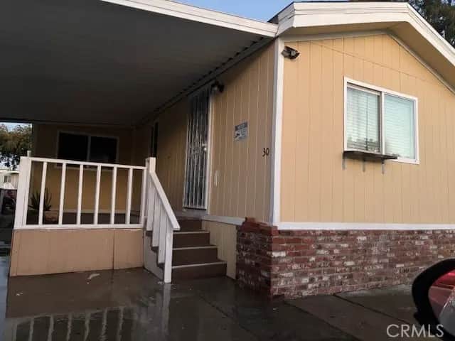 15798 Slover Ave SPC 30, Fontana, CA — listing photo 1