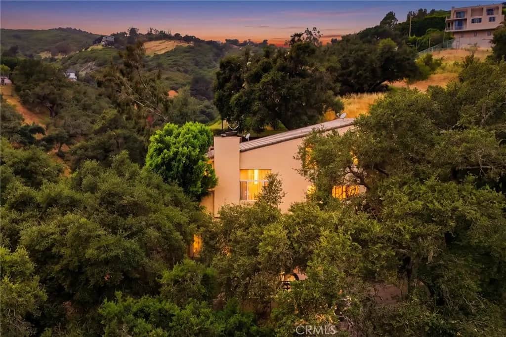 4077 Escondido, Malibu, CA — listing photo 1