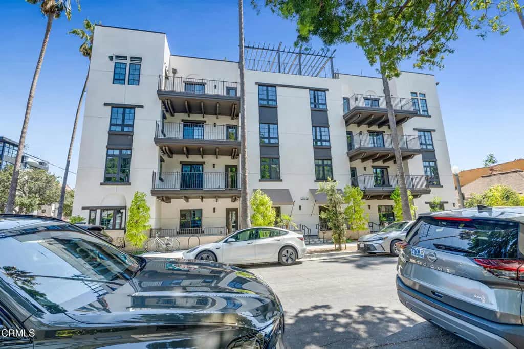 139 S Oak Knoll Avenue 303, Pasadena, CA — listing photo 1