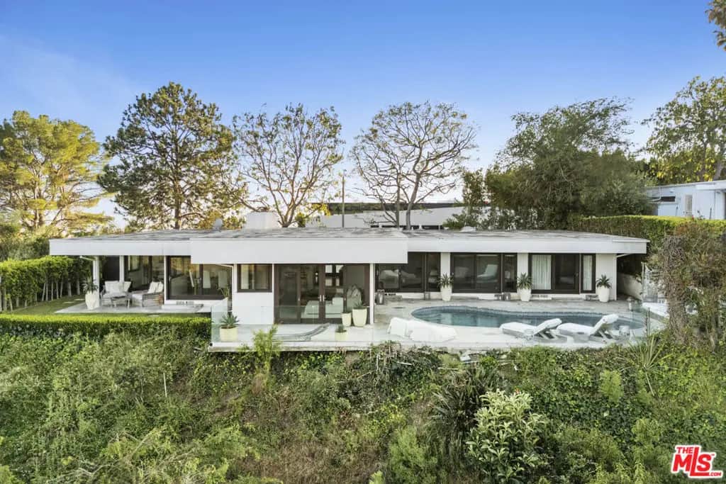 10123 Angelo View Drive, Beverly Hills, CA — listing photo 1