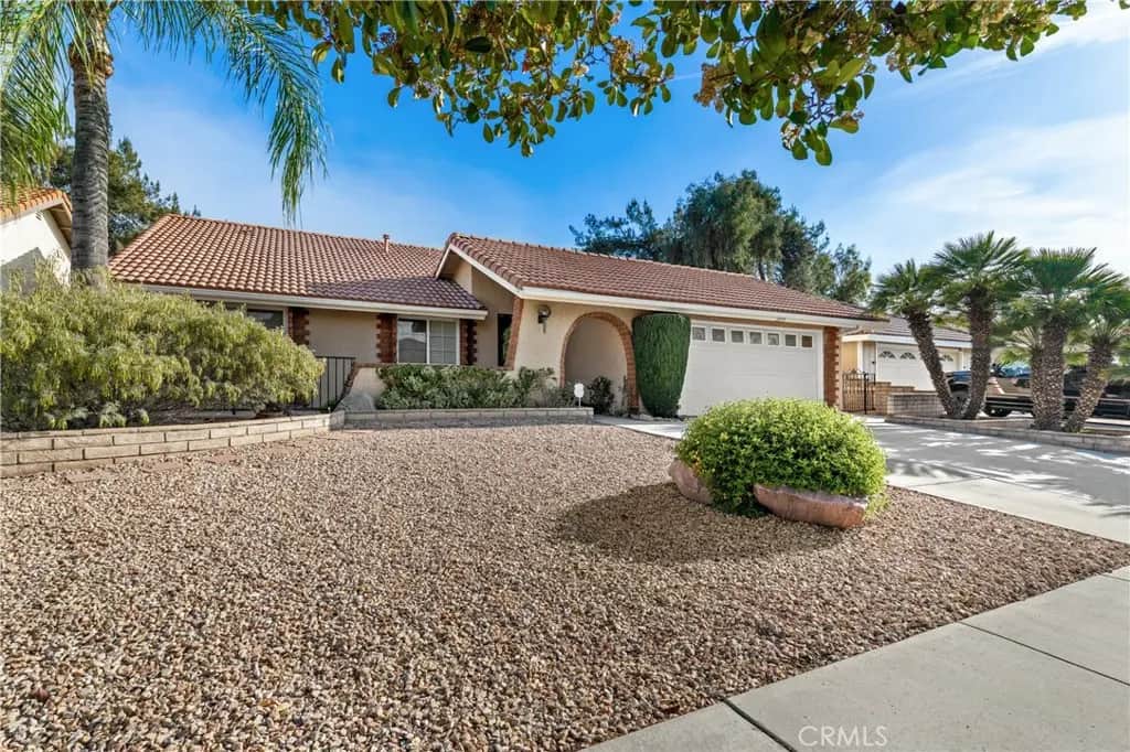 2095 Silver Oak Way, Hemet, CA — listing photo 1