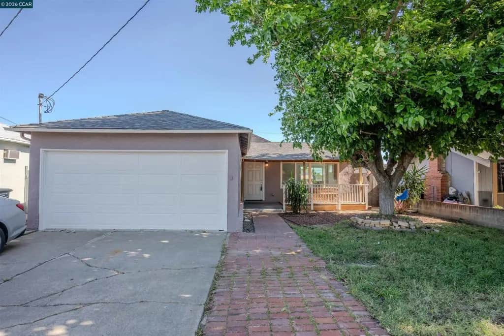 52 Bell Dr, Pittsburg, CA — listing photo 1