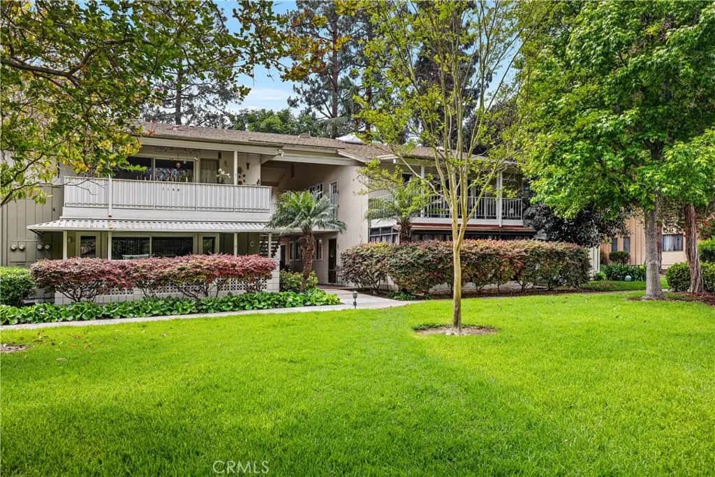 118 Via Estrada D, Laguna Woods, CA — listing photo 1