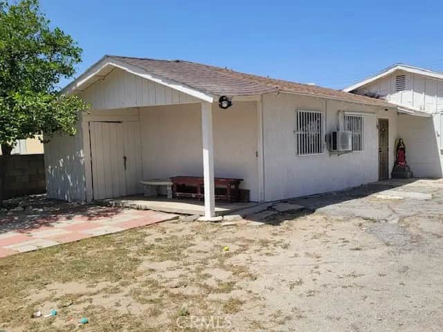 18348 10th 2, Bloomington, CA — listing photo 1