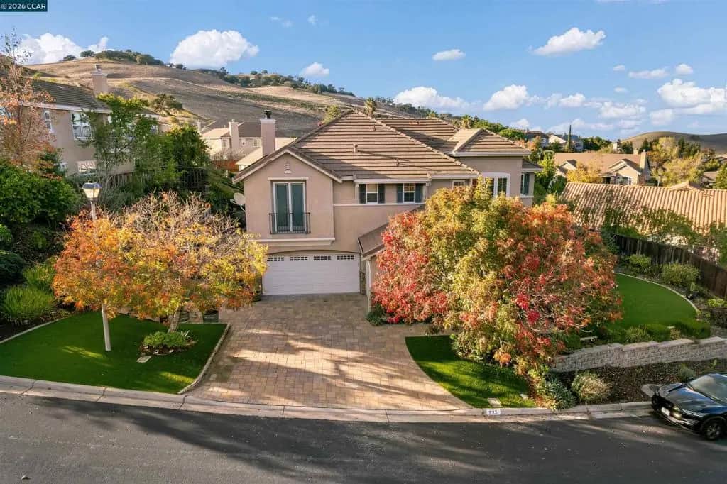995 Rosehedge Court, Concord, CA — listing photo 1