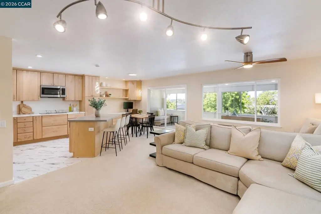 1909 Skycrest Dr 5, Walnut Creek, CA — listing photo 1