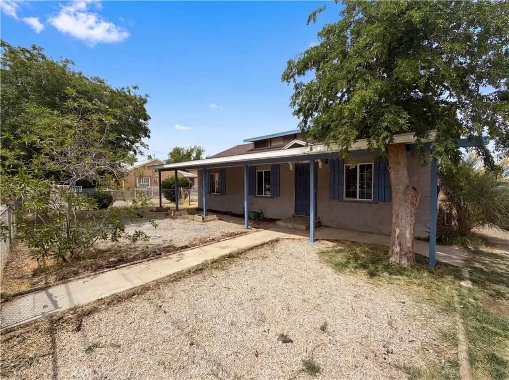11950 Lee Avenue, Adelanto, CA — listing photo 1
