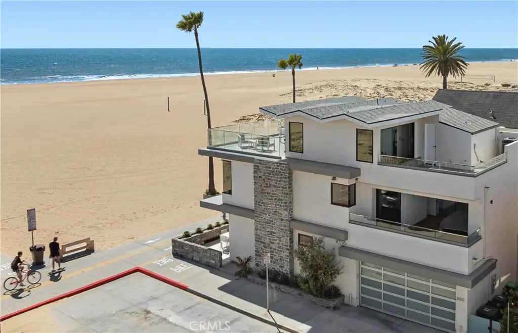 800 W Oceanfront, Newport Beach, CA — listing photo 1
