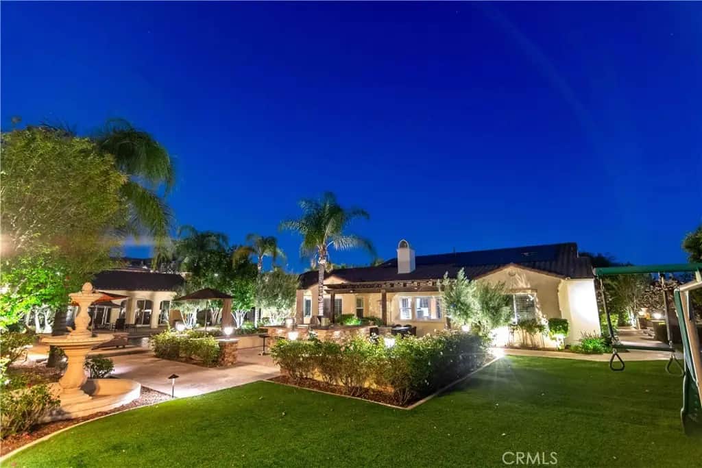 689 Crystal Mountain, Riverside, CA — listing photo 1