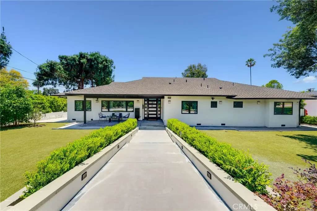 3890 Shadow Grove Road, Pasadena, CA — listing photo 1