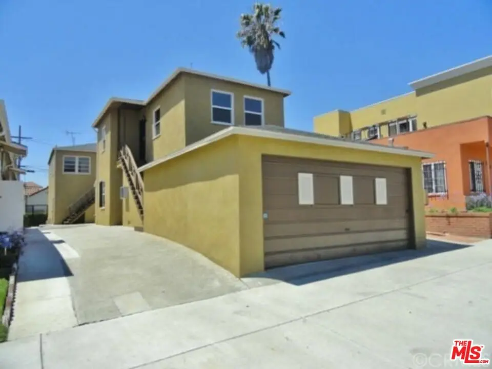 3704 W 54th Street, Los Angeles, CA — listing photo 1