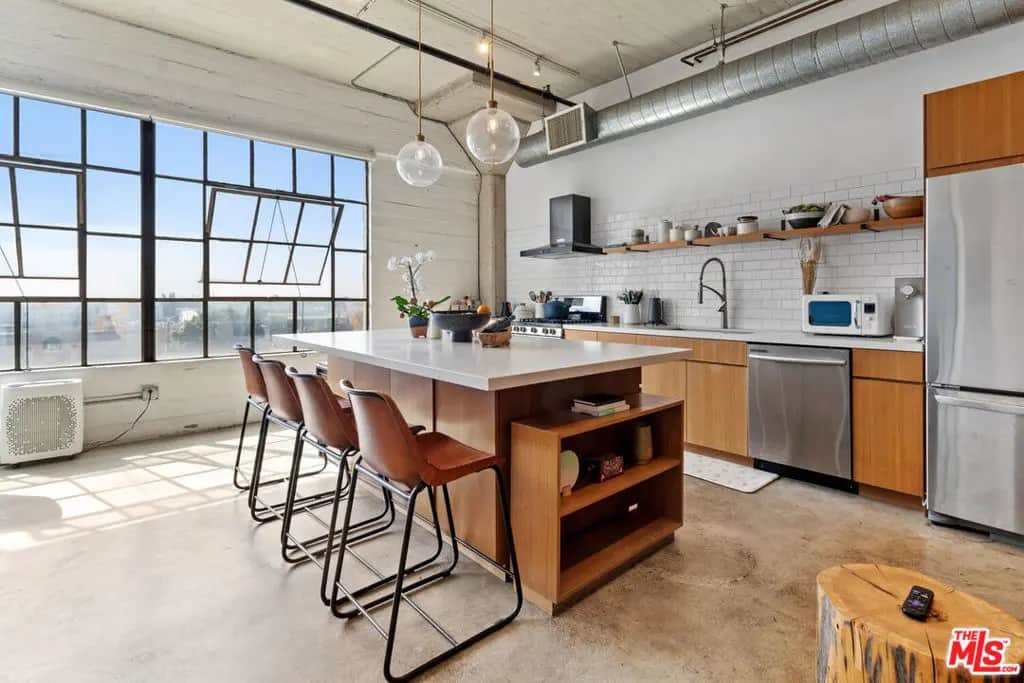 1855 Industrial Street 608, Los Angeles, CA — listing photo 1
