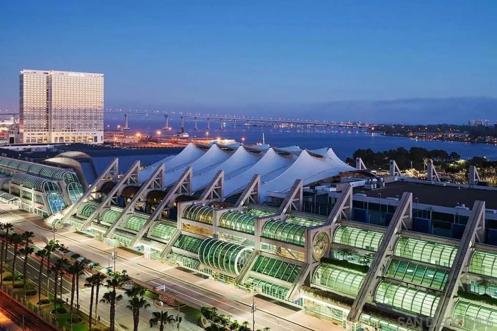 100 Harbor Drive 1906, San Diego, CA — listing photo 1