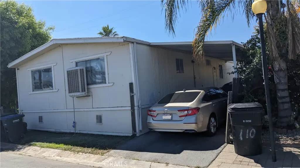 1097 N State Street 75, Hemet, CA — listing photo 1
