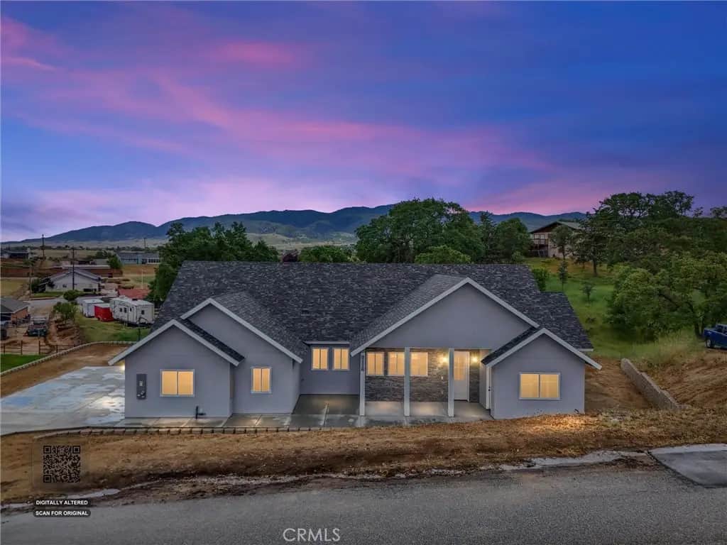 21116 Stage Dr, Tehachapi, CA — listing photo 1