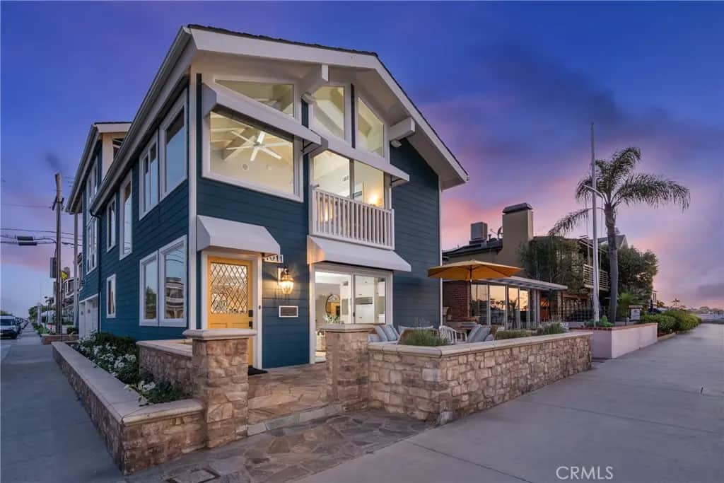 1011 N Bay Front, Newport Beach, CA — listing photo 1