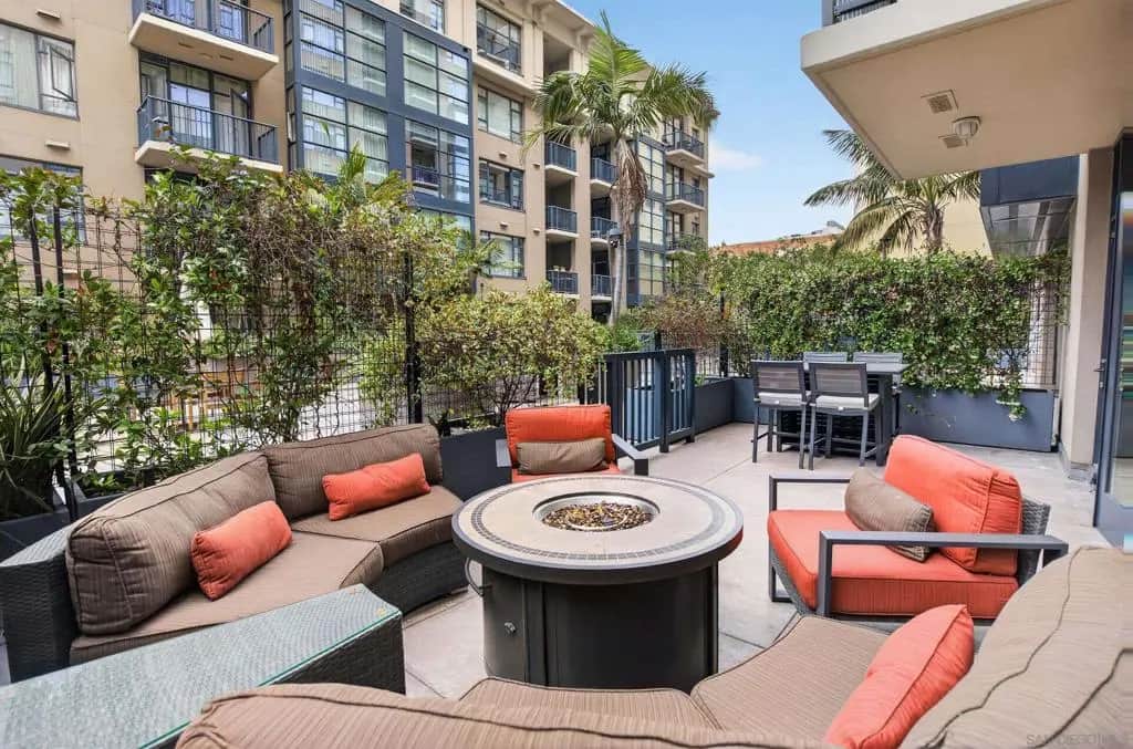 530 K 211, San Diego, CA — listing photo 1
