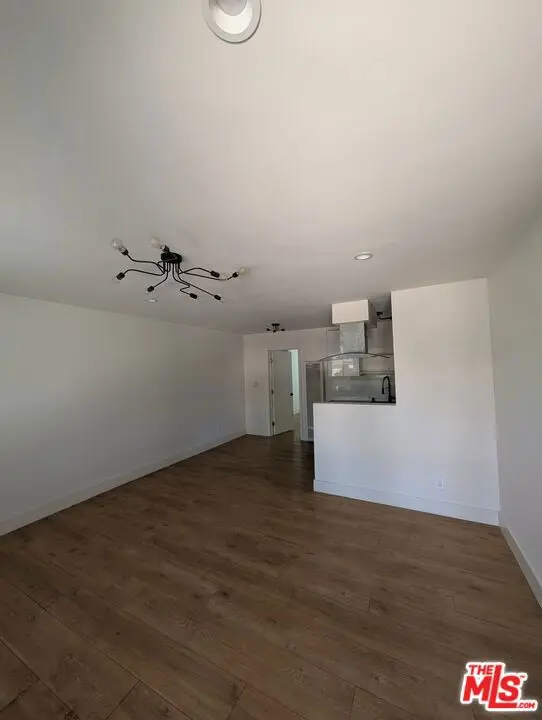 2626 Cloverfield Boulevard 3, Santa Monica, CA — listing photo 1