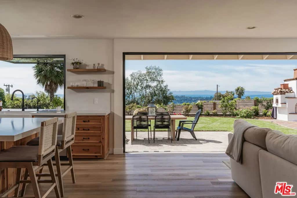 2609 Montrose Place, Santa Barbara, CA — listing photo 1