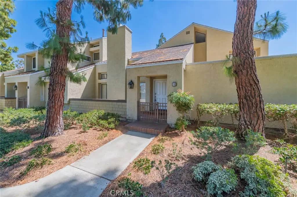16 Claret, Irvine, CA — listing photo 1