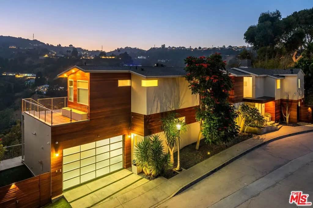 2229 Castilian Drive, Los Angeles, CA — listing photo 1