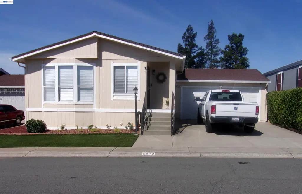 1840 Paris Lane, Antioch, CA — listing photo 1
