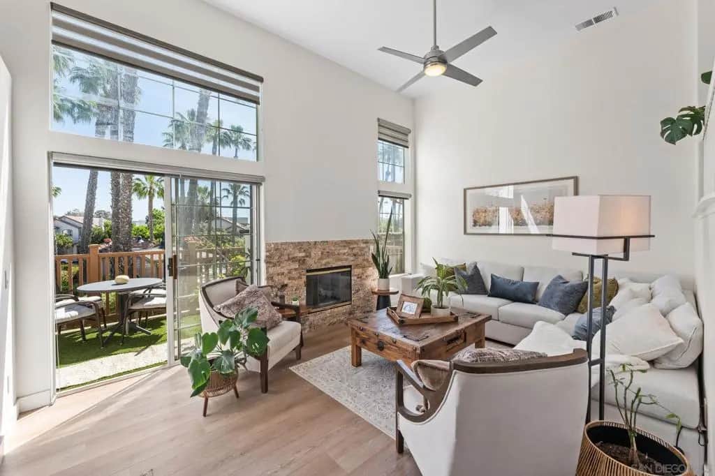 10386 Wateridge Circle 349, San Diego, CA — listing photo 1