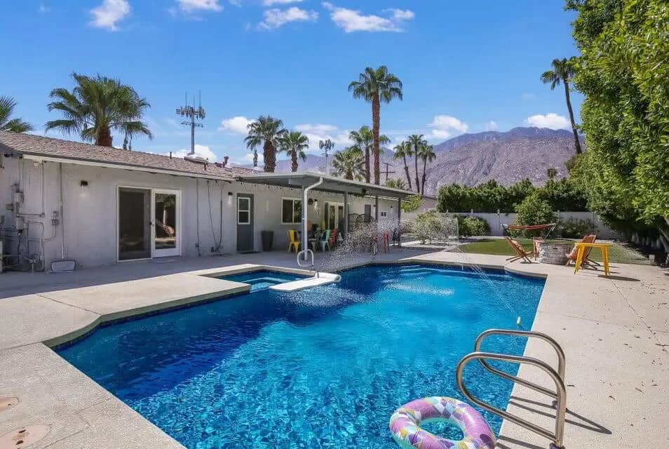 1962 E Baristo Road, Palm Springs, CA — listing photo 1