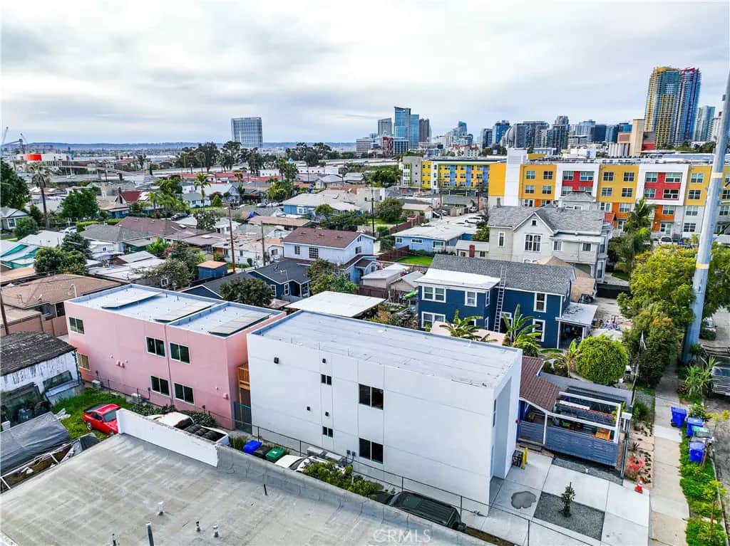 1877 Irving Avenue, San Diego, CA — listing photo 1