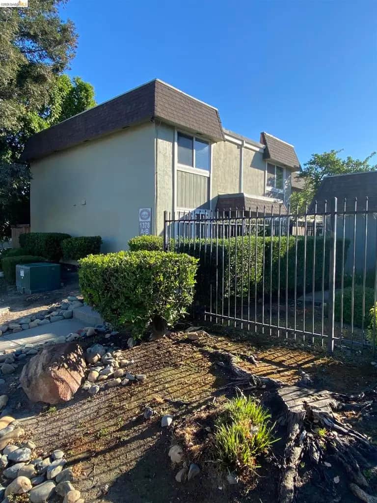 1378 Callen St A, Vacaville, CA — listing photo 1