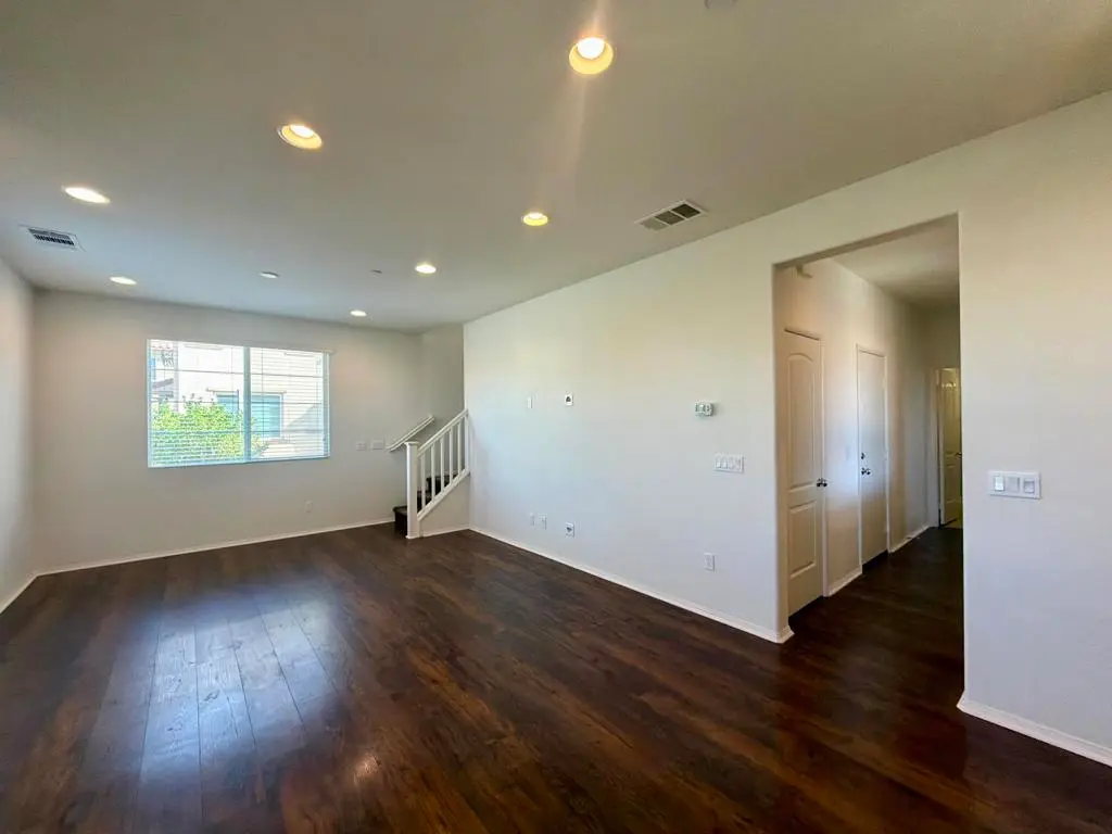 206 Paseo Gusto 215, Palm Desert, CA — listing photo 1