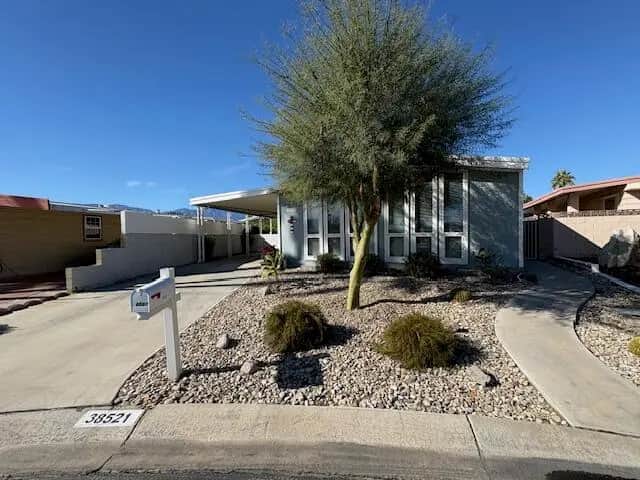 38521 Cactus Lane, Palm Desert, CA — listing photo 1