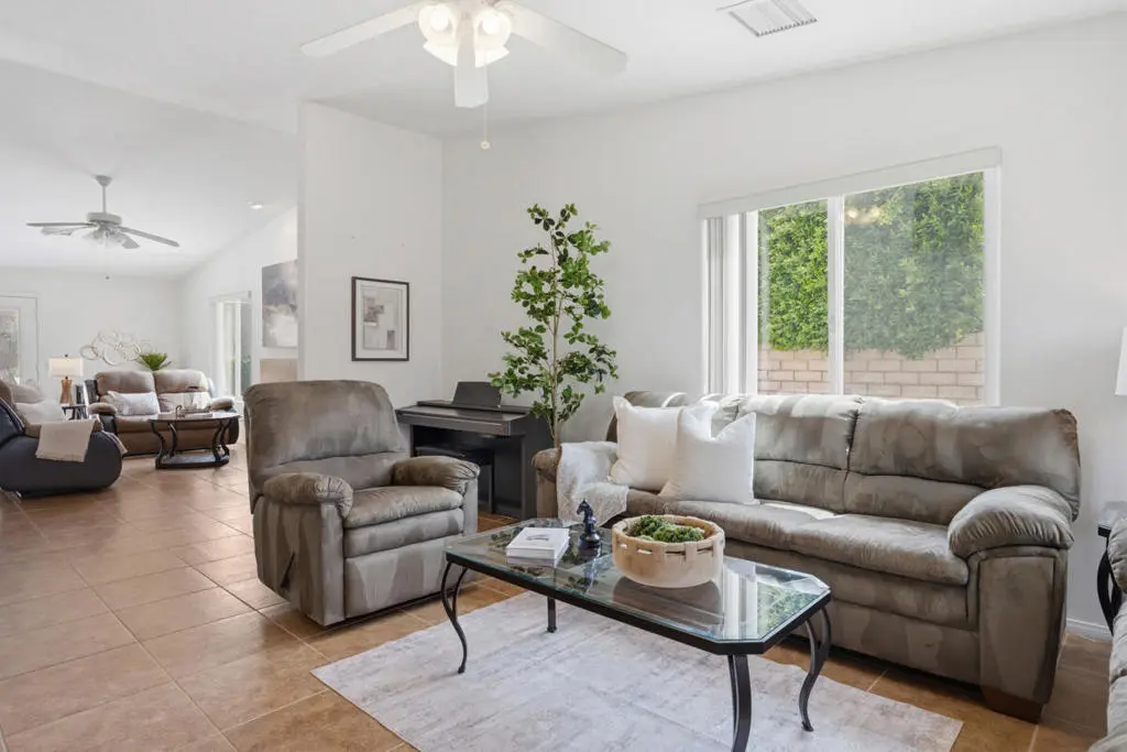 9560 Ekwanok Drive, Desert Hot Springs, CA — listing photo 1