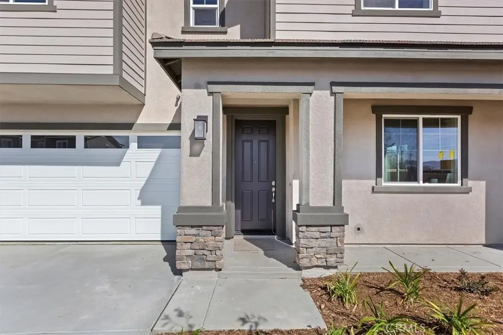 1991 Nathan Lane, San Jacinto, CA — listing photo 1