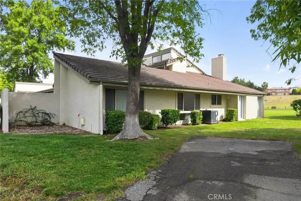29266 Via Frontera Rd, Murrieta, CA — listing photo 1