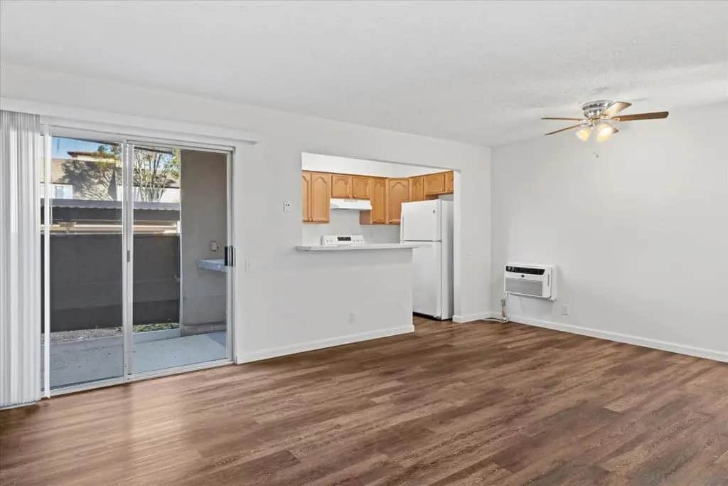 8069 Caminito De Pizza F, San Diego, CA — listing photo 1