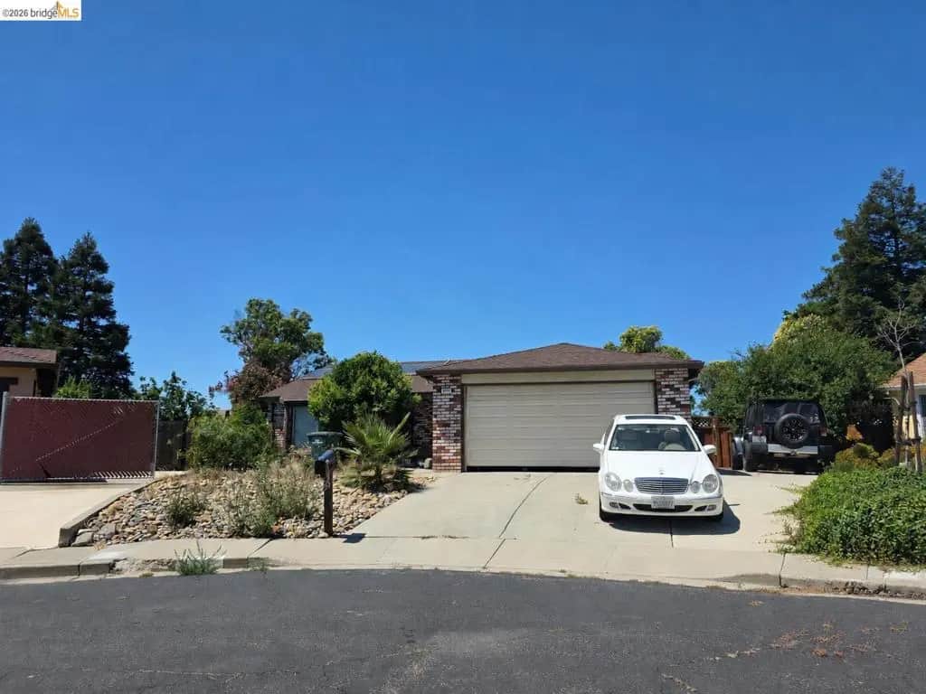 3836 Fallbrook Ct, Pittsburg, CA — listing photo 1