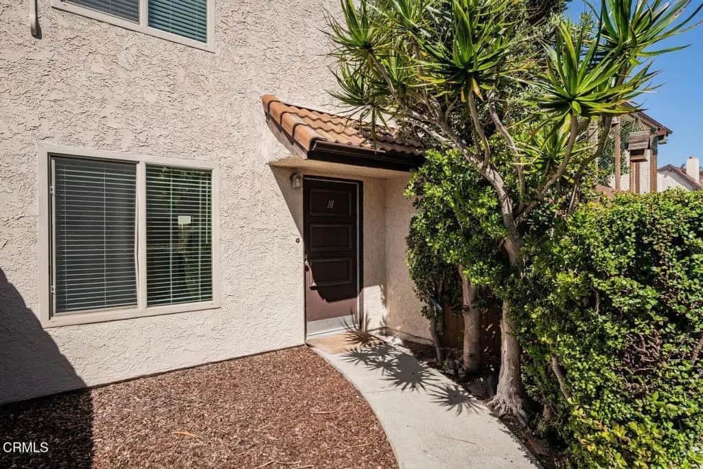 4949 Nautilus Street B, Oxnard, CA — listing photo 1