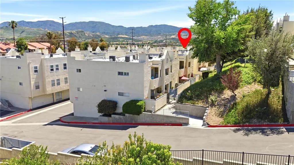 18209 Sierra Highway 30, Canyon Country, CA — listing photo 1
