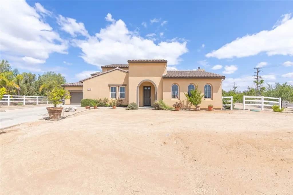 17970 Wildwood Creek Rd, Riverside, CA — listing photo 1