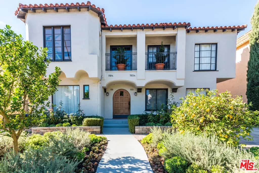 751 N CROFT Avenue 1/2, Los Angeles, CA — listing photo 1