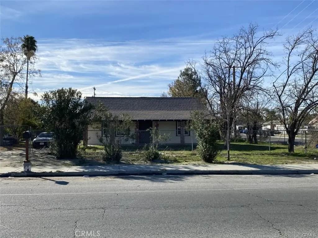 802 E Main Street, San Jacinto, CA — listing photo 1