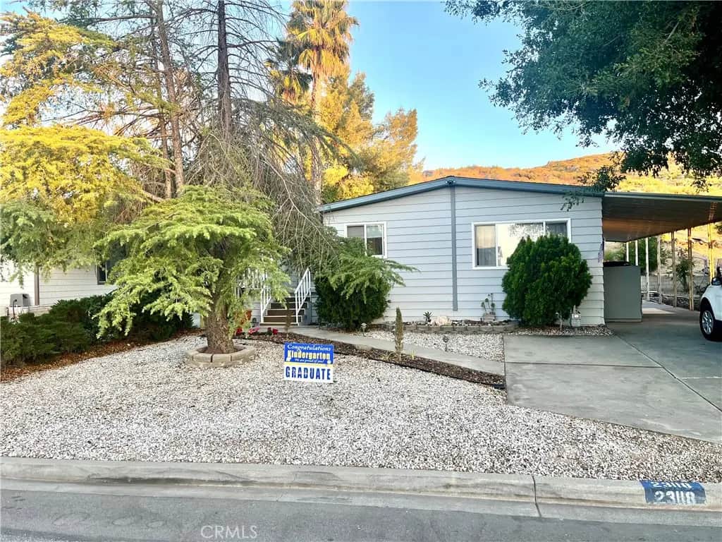23118 Skylink, Canyon Lake, CA — listing photo 1