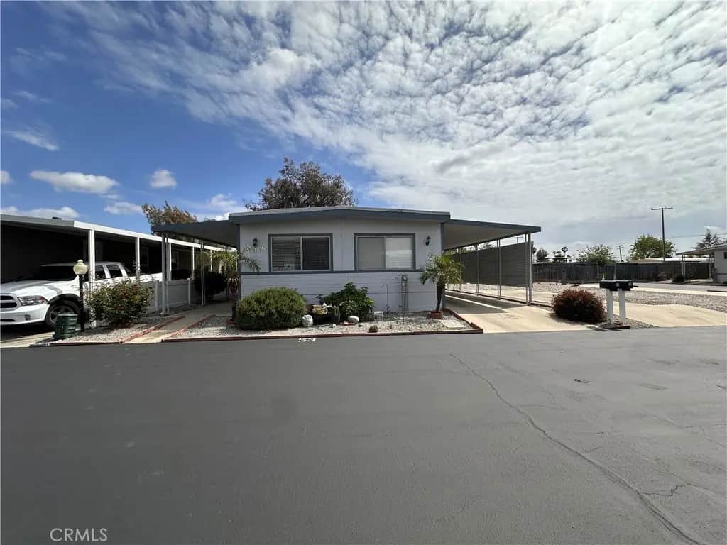 655 E Main 53, San Jacinto, CA — listing photo 1